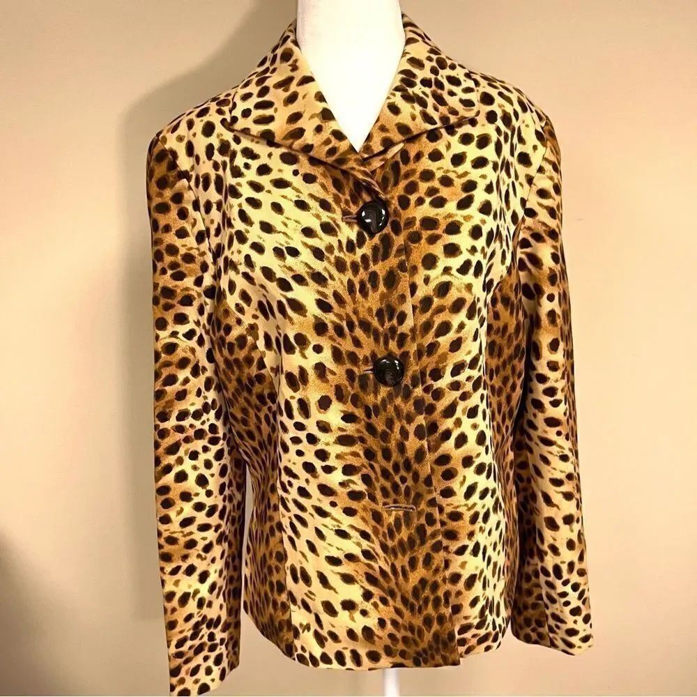 Jones New York animal print blazer. Size 12 - Picture 2 of 6